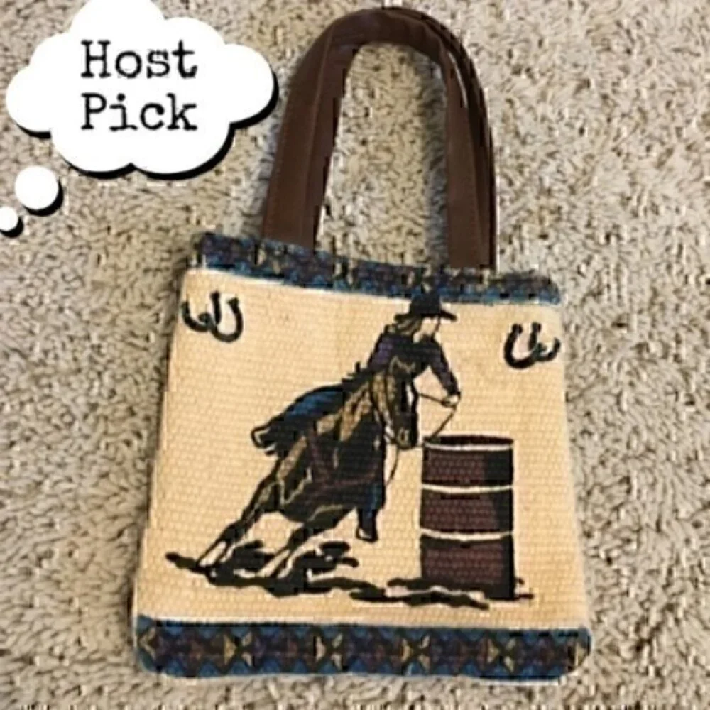 Girl’s purse NWOT